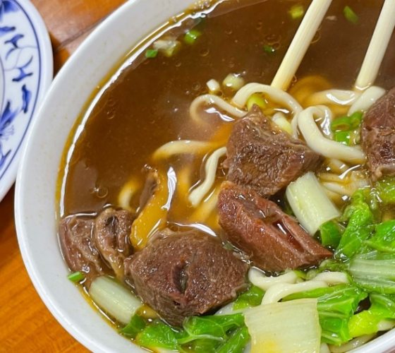 八里牛肉麵 八里牛肉麵
