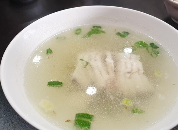 清海鮮魚湯