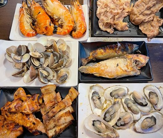 活蝦吃到飽