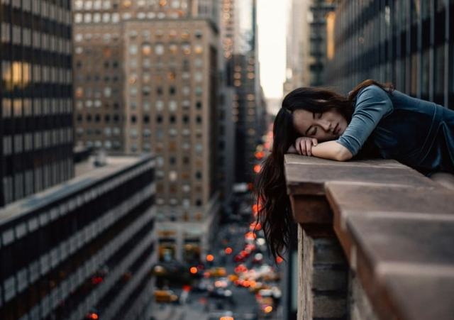 睡眠癱瘓 夢境